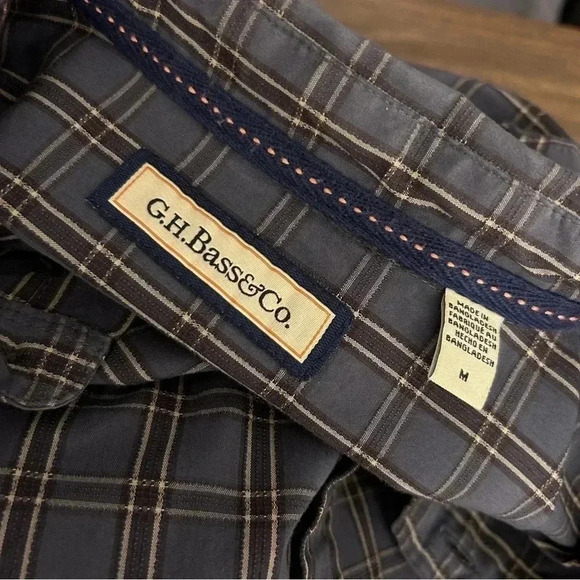 ❤️ G. H. Bass  & Co. men's long sleeve plaid shirt size Medium - Picture 5 of 10